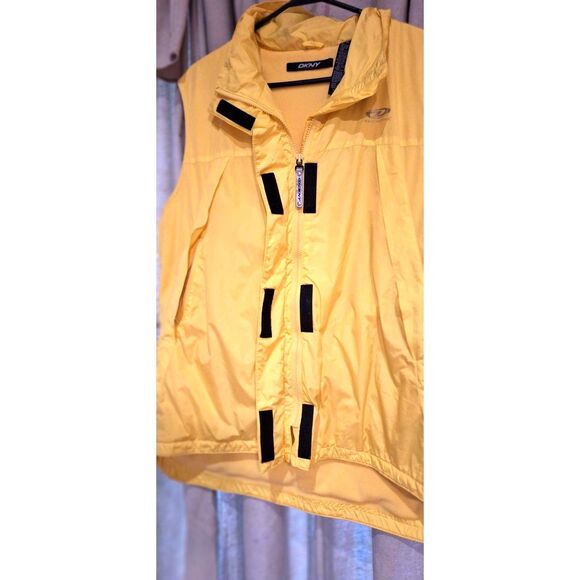 DKNY Active Bright Yellow Zippered Vest Womens Size XL - Picture 3 of 14